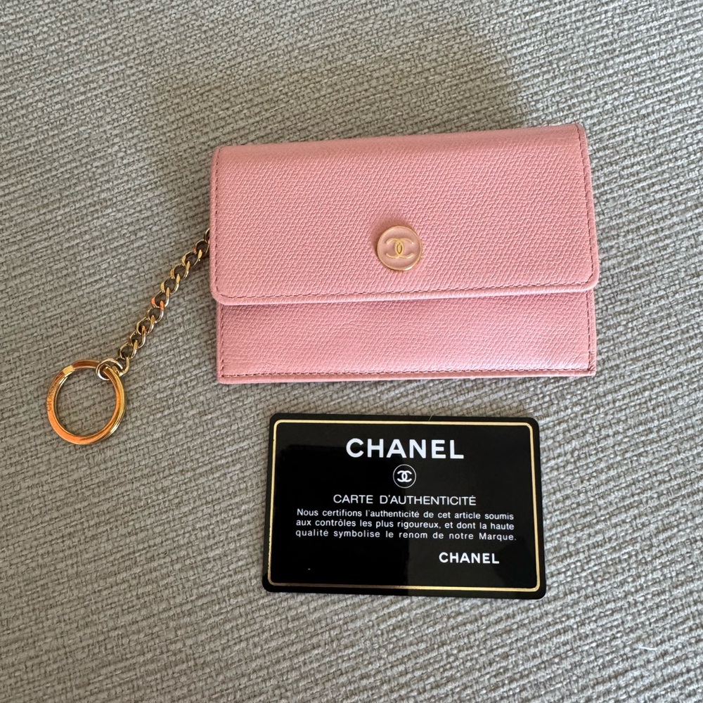 “Rare” Chanel Pink Caviar Card Holder W/KeyChain
